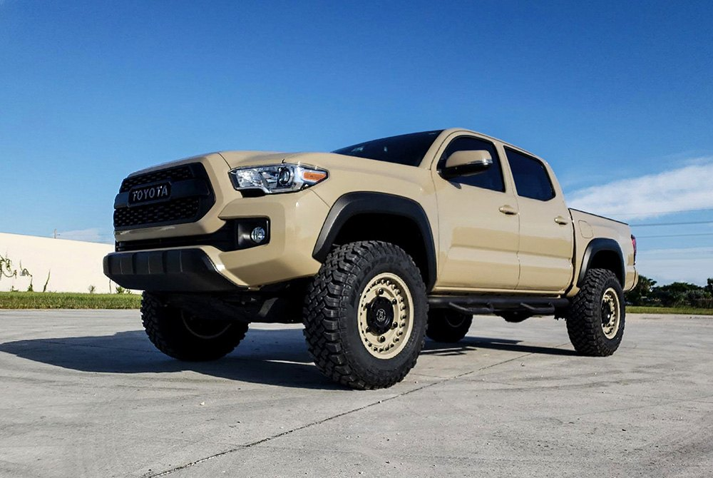 I've seen this paint type on the Tacoma, I've seen it in grey on ...